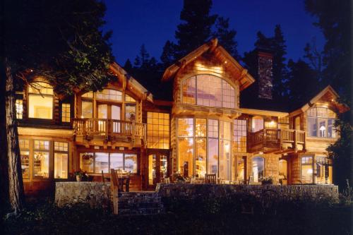 habitat Post-and-Beam-Waterfront-Home