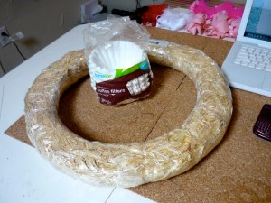 4-holiday-diy-coffee-filter-wreath