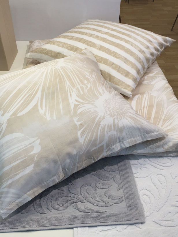 2017 trend understated-textiles-non color textures